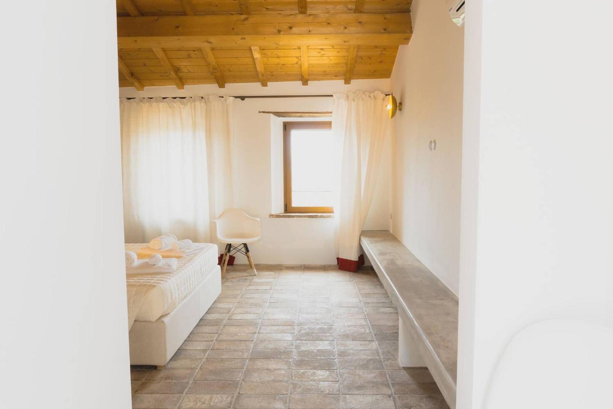 فيلا Borgo Calbianco - Private House With Pool & Airco Cerreto Castello المظهر الخارجي الصورة