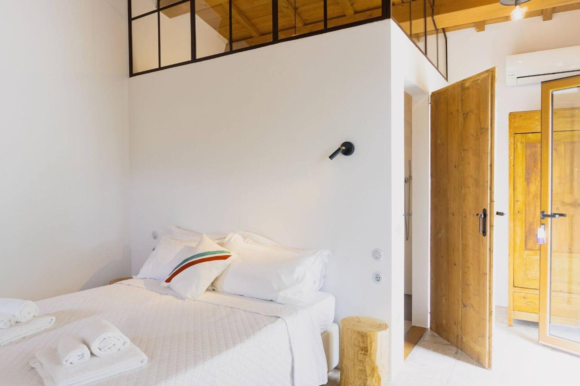 فيلا Borgo Calbianco - Private House With Pool & Airco Cerreto Castello المظهر الخارجي الصورة