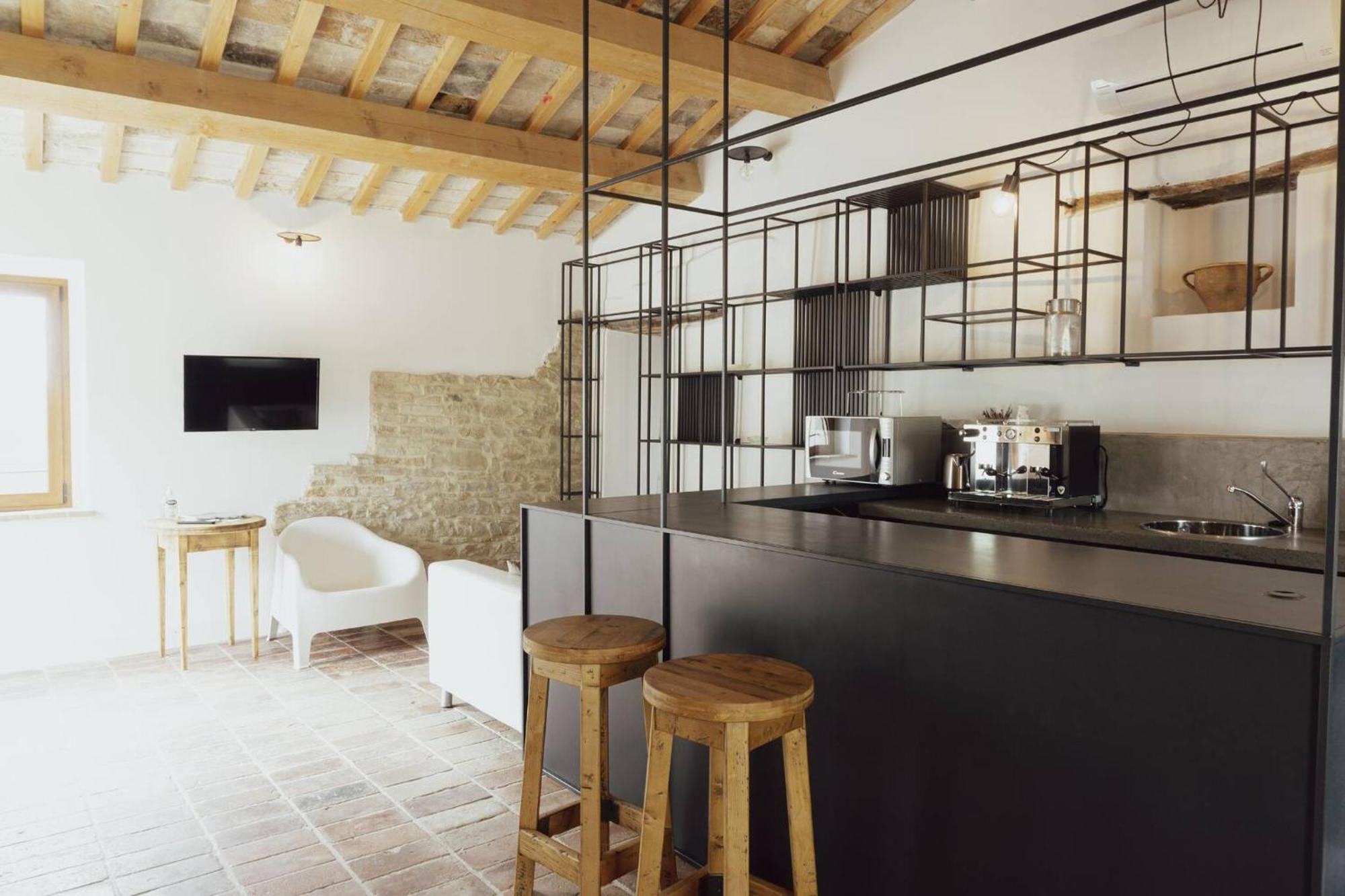 فيلا Borgo Calbianco - Private House With Pool & Airco Cerreto Castello المظهر الخارجي الصورة