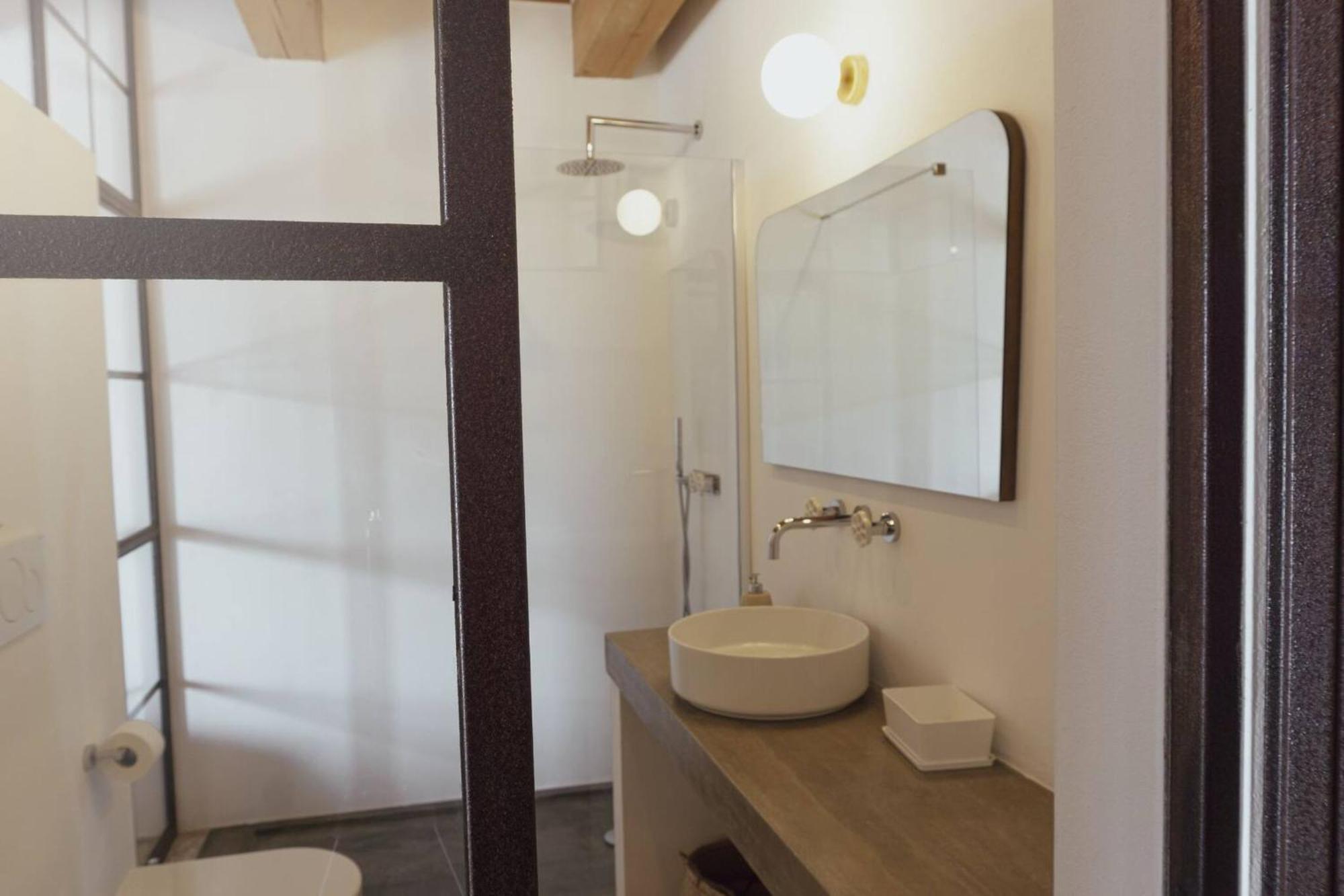 فيلا Borgo Calbianco - Private House With Pool & Airco Cerreto Castello المظهر الخارجي الصورة