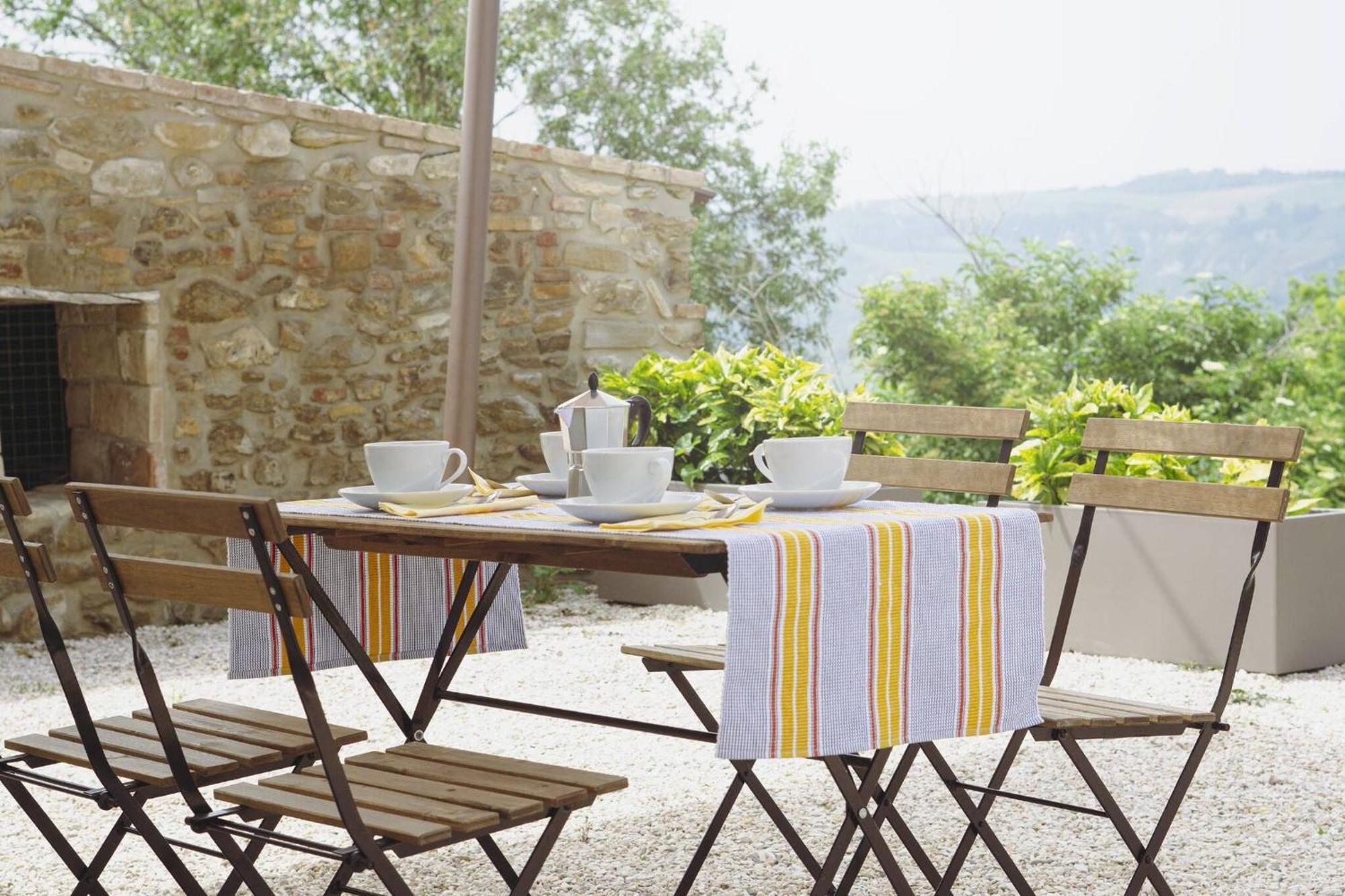 فيلا Borgo Calbianco - Private House With Pool & Airco Cerreto Castello المظهر الخارجي الصورة