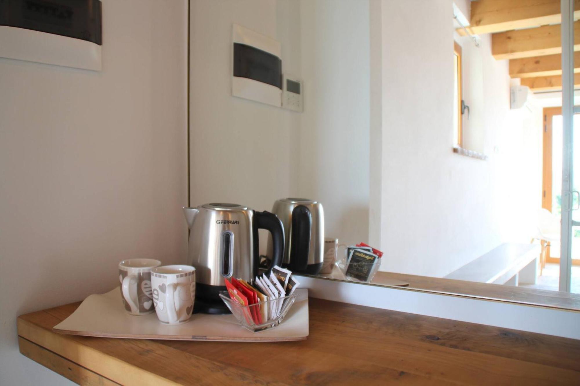 فيلا Borgo Calbianco - Private House With Pool & Airco Cerreto Castello المظهر الخارجي الصورة