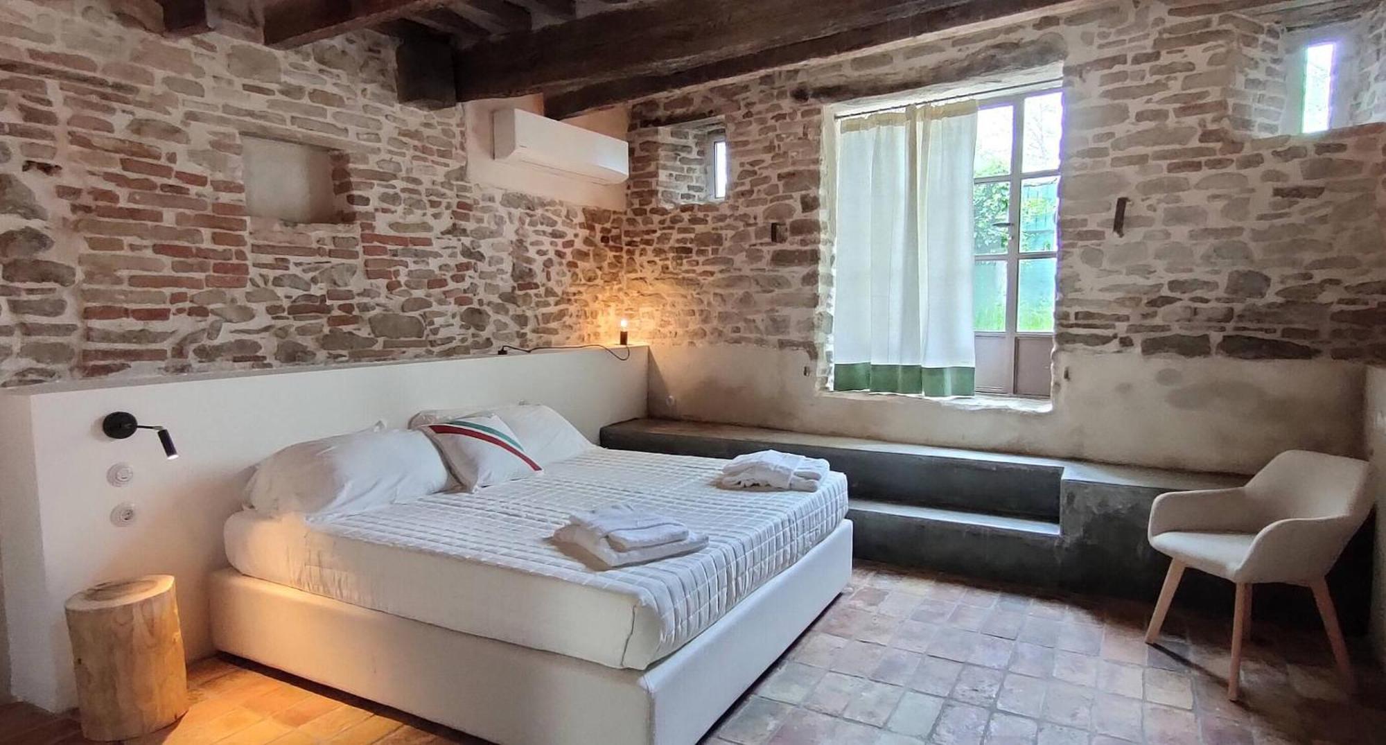 فيلا Borgo Calbianco - Private House With Pool & Airco Cerreto Castello المظهر الخارجي الصورة