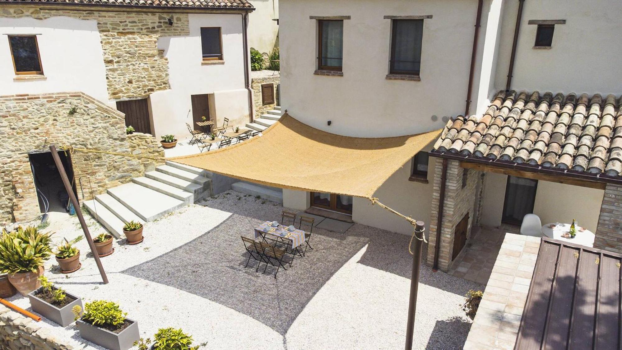 فيلا Borgo Calbianco - Private House With Pool & Airco Cerreto Castello المظهر الخارجي الصورة