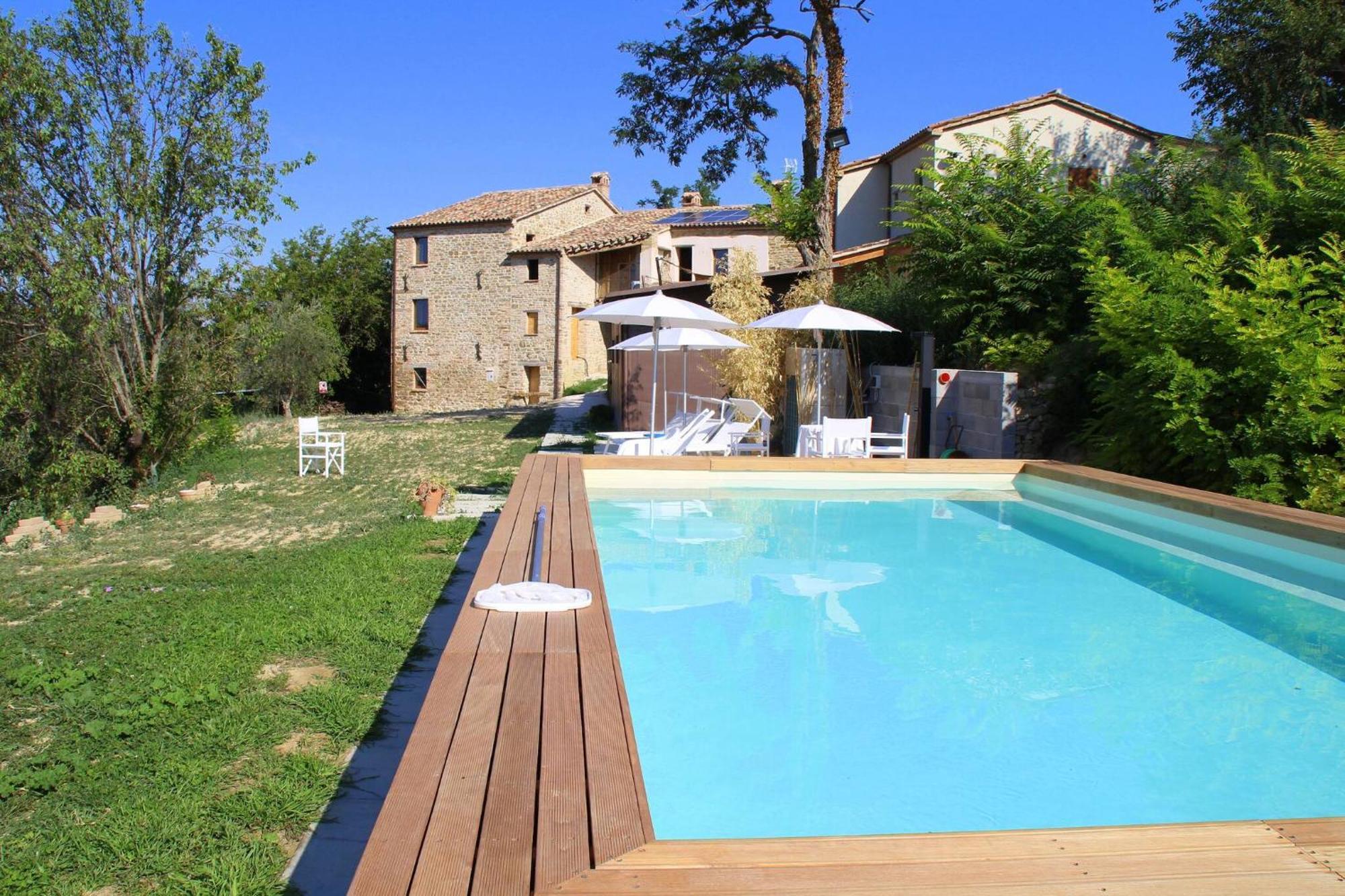 فيلا Borgo Calbianco - Private House With Pool & Airco Cerreto Castello المظهر الخارجي الصورة
